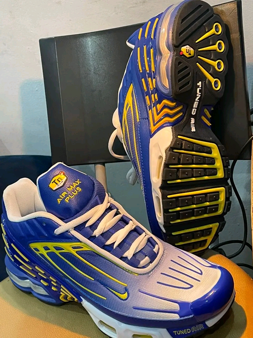 Air max plus